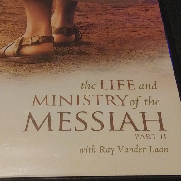 4 Christian DVD's - Picture 3 of 12